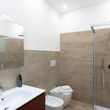 بيت ضيافة Astoria Comfort